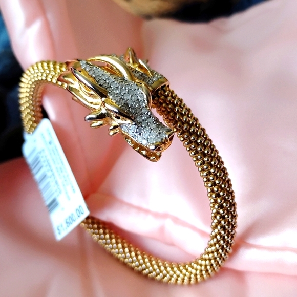NWT EFFY Gold Tone And Diamond Dragon Bracelet - Picture 3 of 8